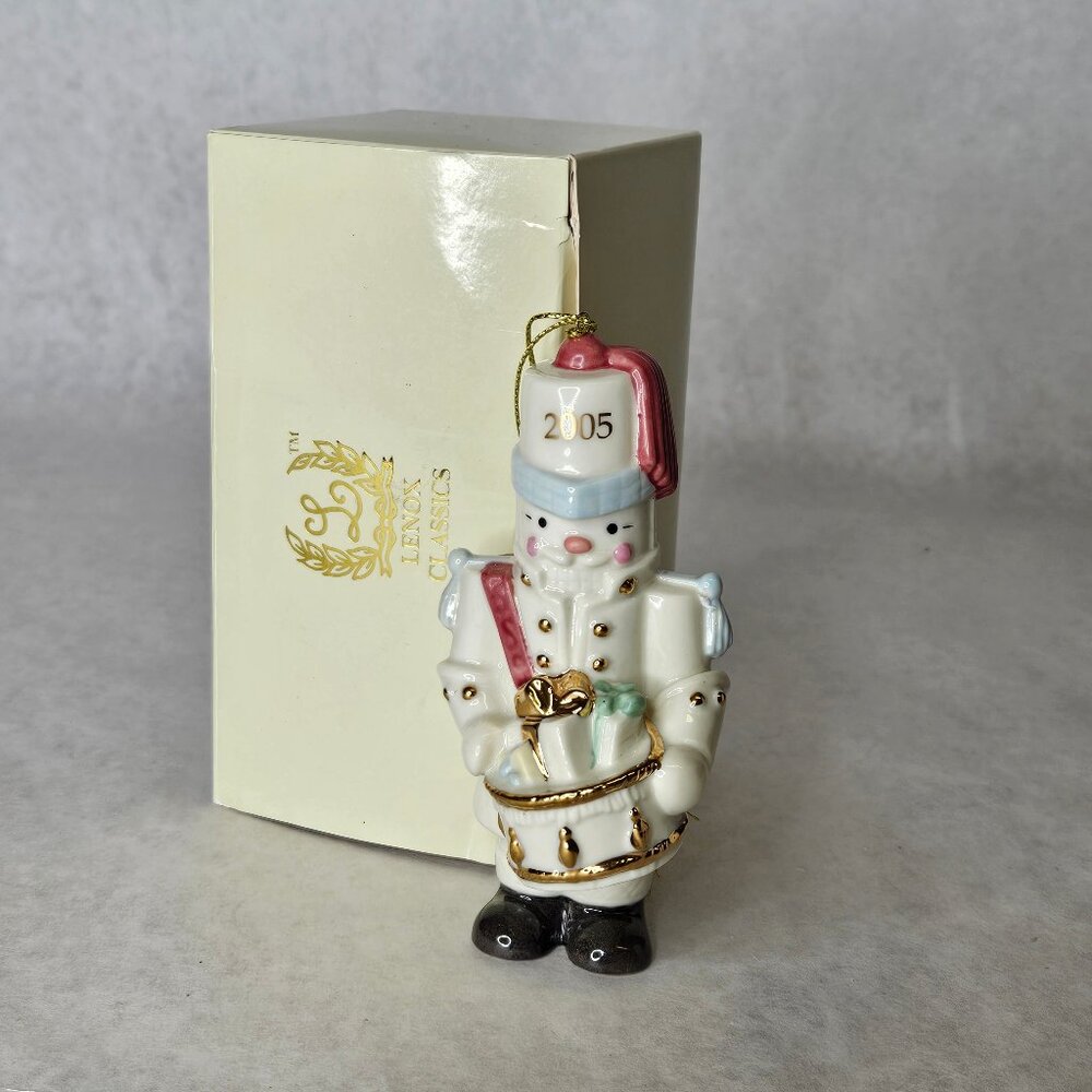 2005 Lenox Nutcracker Highlands Holiday Christmas Ornament with Box